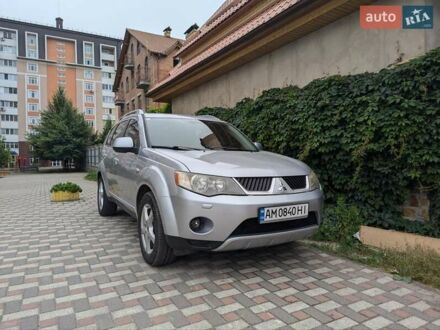 Міцубісі Аутлендер ХЛ 2008 у Буче на Automoto.ua Сірий Міцубісі Аутлендер ХЛ, об'ємом двигуна 2.2 л та пробігом 250 тис. км за 8800 $, фото 1 на Automoto.ua