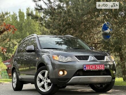 Міцубісі Аутлендер ХЛ 2008 у Дрогобичі на Automoto.ua Сірий Міцубісі Аутлендер ХЛ, об'ємом двигуна 2 л та пробігом 187 тис. км за 9320 $, фото 1 на Automoto.ua