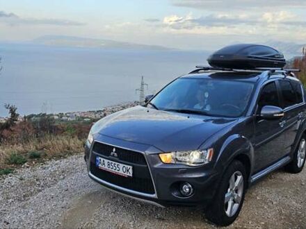 Мицубиси Аутлендер ХЛ 2010 в Львове на Automoto.ua Серый Мицубиси Аутлендер ХЛ, объемом двигателя 2.4 л и пробегом 99 тыс. км за 14100 $, фото 1 на Automoto.ua