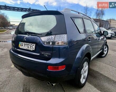 Синий Мицубиси Аутлендер ХЛ, объемом двигателя 3 л и пробегом 197 тыс. км за 9200 $, фото 10 на Automoto.ua