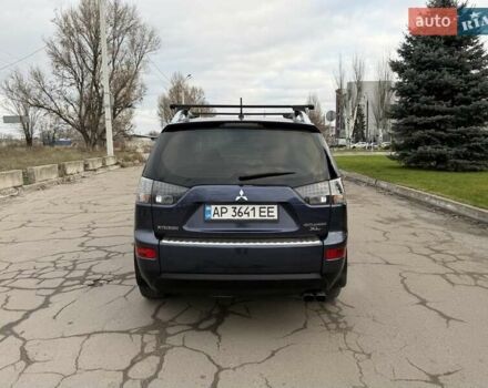 Синий Мицубиси Аутлендер ХЛ, объемом двигателя 3 л и пробегом 180 тыс. км за 9900 $, фото 6 на Automoto.ua