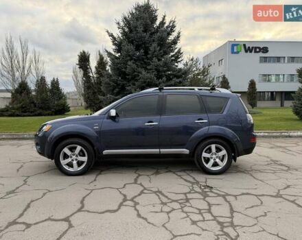 Синий Мицубиси Аутлендер ХЛ, объемом двигателя 3 л и пробегом 180 тыс. км за 9900 $, фото 8 на Automoto.ua