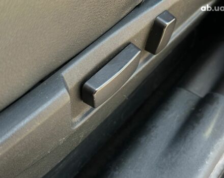 Зеленый Мицубиси Аутлендер ХЛ, объемом двигателя 3 л и пробегом 233 тыс. км за 9490 $, фото 11 на Automoto.ua