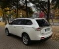 Белый Мицубиси Аутлендер, объемом двигателя 2.4 л и пробегом 146 тыс. км за 13500 $, фото 5 на Automoto.ua