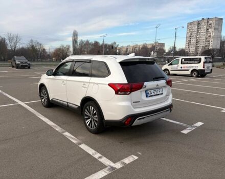 Белый Мицубиси Аутлендер, объемом двигателя 2.4 л и пробегом 168 тыс. км за 19500 $, фото 5 на Automoto.ua