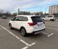 Белый Мицубиси Аутлендер, объемом двигателя 2.4 л и пробегом 168 тыс. км за 19500 $, фото 5 на Automoto.ua