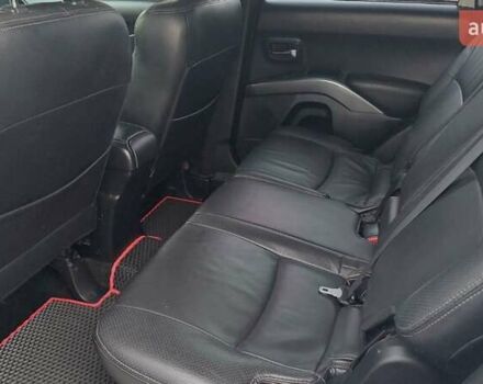 Белый Мицубиси Аутлендер, объемом двигателя 2.36 л и пробегом 185 тыс. км за 8950 $, фото 23 на Automoto.ua