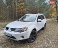 Мицубиси Аутлендер 2008 в Лебедине на Automoto.ua Белый Мицубиси Аутлендер, объемом двигателя 3 л и пробегом 150 тыс. км за 10000 $, фото 10 на Automoto.ua