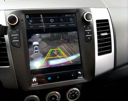 Білий Міцубісі Аутлендер, об'ємом двигуна 2.18 л та пробігом 275 тис. км за 9500 $, фото 3 на Automoto.ua