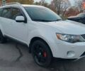 Міцубісі Аутлендер 2008 у Чернігові на Automoto.ua Білий Міцубісі Аутлендер, об'ємом двигуна 2.36 л та пробігом 185 тис. км за 8950 $, фото 6 на Automoto.ua