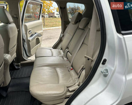 Белый Мицубиси Аутлендер, объемом двигателя 2.36 л и пробегом 160 тыс. км за 9299 $, фото 25 на Automoto.ua