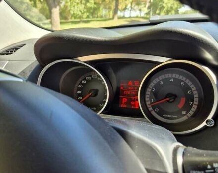 Мицубиси Аутлендер 2008 в Харькове на Automoto.ua Белый Мицубиси Аутлендер, объемом двигателя 3 л и пробегом 220 тыс. км за 9900 $, фото 2 на Automoto.ua