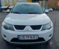 Міцубісі Аутлендер 2008 у Чернігові на Automoto.ua Білий Міцубісі Аутлендер, об'ємом двигуна 2.36 л та пробігом 185 тис. км за 8950 $, фото 5 на Automoto.ua