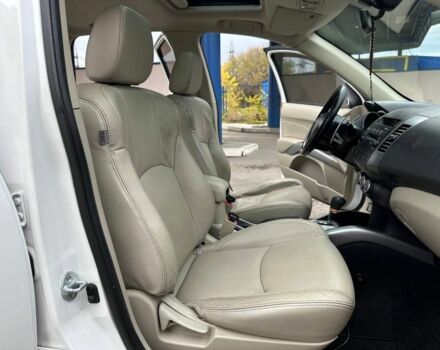 Білий Міцубісі Аутлендер, об'ємом двигуна 2.4 л та пробігом 160 тис. км за 9299 $, фото 15 на Automoto.ua