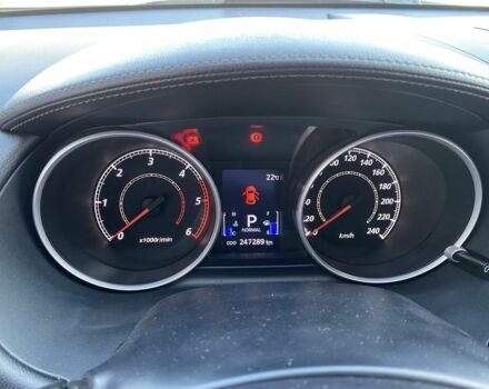 Білий Міцубісі Аутлендер, об'ємом двигуна 2.2 л та пробігом 260 тис. км за 11000 $, фото 21 на Automoto.ua