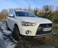 Білий Міцубісі Аутлендер, об'ємом двигуна 2 л та пробігом 270 тис. км за 10850 $, фото 2 на Automoto.ua