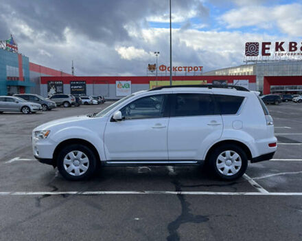 Білий Міцубісі Аутлендер, об'ємом двигуна 2.18 л та пробігом 198 тис. км за 11500 $, фото 10 на Automoto.ua