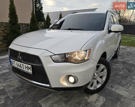 Білий Міцубісі Аутлендер, об'ємом двигуна 2.36 л та пробігом 178 тис. км за 10200 $, фото 67 на Automoto.ua