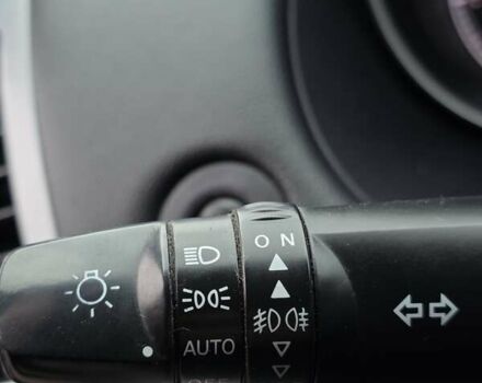 Білий Міцубісі Аутлендер, об'ємом двигуна 2.27 л та пробігом 243 тис. км за 9800 $, фото 16 на Automoto.ua