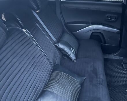 Білий Міцубісі Аутлендер, об'ємом двигуна 2.2 л та пробігом 234 тис. км за 10800 $, фото 6 на Automoto.ua