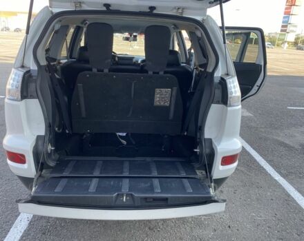 Білий Міцубісі Аутлендер, об'ємом двигуна 2.2 л та пробігом 260 тис. км за 11000 $, фото 10 на Automoto.ua