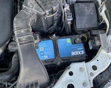 Белый Мицубиси Аутлендер, объемом двигателя 2.2 л и пробегом 260 тыс. км за 11000 $, фото 4 на Automoto.ua