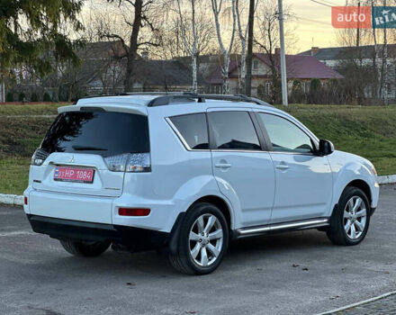 Білий Міцубісі Аутлендер, об'ємом двигуна 2.3 л та пробігом 160 тис. км за 10200 $, фото 5 на Automoto.ua