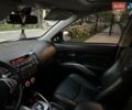 Белый Мицубиси Аутлендер, объемом двигателя 3 л и пробегом 224 тыс. км за 10600 $, фото 32 на Automoto.ua