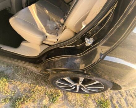 Белый Мицубиси Аутлендер, объемом двигателя 2 л и пробегом 170 тыс. км за 3744 $, фото 14 на Automoto.ua