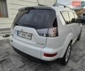 Білий Міцубісі Аутлендер, об'ємом двигуна 2.36 л та пробігом 178 тис. км за 10200 $, фото 7 на Automoto.ua