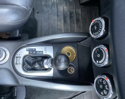 Білий Міцубісі Аутлендер, об'ємом двигуна 2.2 л та пробігом 260 тис. км за 11000 $, фото 13 на Automoto.ua