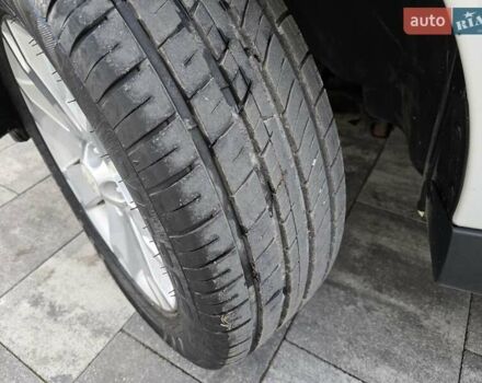 Білий Міцубісі Аутлендер, об'ємом двигуна 2.36 л та пробігом 178 тис. км за 10200 $, фото 64 на Automoto.ua