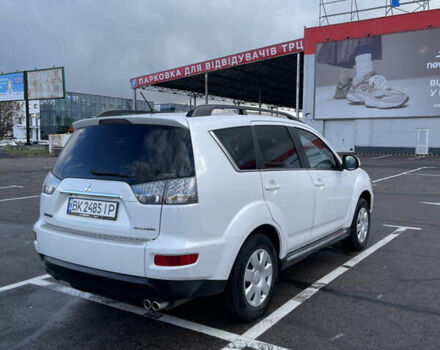 Білий Міцубісі Аутлендер, об'ємом двигуна 2.18 л та пробігом 198 тис. км за 11500 $, фото 15 на Automoto.ua