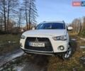 Белый Мицубиси Аутлендер, объемом двигателя 1.97 л и пробегом 270 тыс. км за 10850 $, фото 1 на Automoto.ua