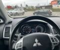 Білий Міцубісі Аутлендер, об'ємом двигуна 2.2 л та пробігом 245 тис. км за 10300 $, фото 5 на Automoto.ua