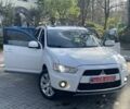 Белый Мицубиси Аутлендер, объемом двигателя 2.2 л и пробегом 176 тыс. км за 11400 $, фото 1 на Automoto.ua