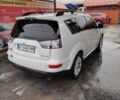 Мицубиси Аутлендер 2010 в Косове на Automoto.ua Белый Мицубиси Аутлендер, объемом двигателя 2.36 л и пробегом 283 тыс. км за 10000 $, фото 10 на Automoto.ua