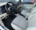 Белый Мицубиси Аутлендер, объемом двигателя 3 л и пробегом 269 тыс. км за 10500 $, фото 41 на Automoto.ua