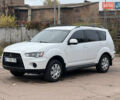 Білий Міцубісі Аутлендер, об'ємом двигуна 2.36 л та пробігом 260 тис. км за 9700 $, фото 5 на Automoto.ua