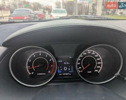 Белый Мицубиси Аутлендер, объемом двигателя 2.35 л и пробегом 192 тыс. км за 9300 $, фото 13 на Automoto.ua