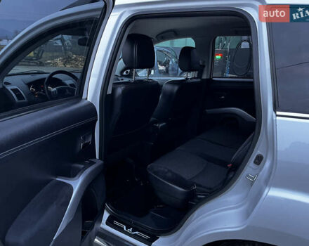 Белый Мицубиси Аутлендер, объемом двигателя 2.3 л и пробегом 161 тыс. км за 11150 $, фото 29 на Automoto.ua