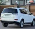 Белый Мицубиси Аутлендер, объемом двигателя 3 л и пробегом 269 тыс. км за 10500 $, фото 33 на Automoto.ua