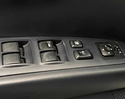 Белый Мицубиси Аутлендер, объемом двигателя 2 л и пробегом 248 тыс. км за 10490 $, фото 13 на Automoto.ua