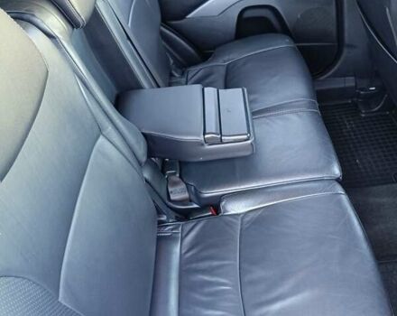 Белый Мицубиси Аутлендер, объемом двигателя 2.2 л и пробегом 232 тыс. км за 10950 $, фото 12 на Automoto.ua