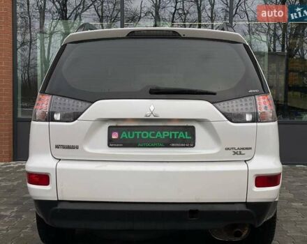 Білий Міцубісі Аутлендер, об'ємом двигуна 2 л та пробігом 248 тис. км за 10490 $, фото 9 на Automoto.ua