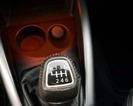 Белый Мицубиси Аутлендер, объемом двигателя 2.27 л и пробегом 191 тыс. км за 10999 $, фото 18 на Automoto.ua