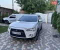 Белый Мицубиси Аутлендер, объемом двигателя 3 л и пробегом 230 тыс. км за 11000 $, фото 1 на Automoto.ua