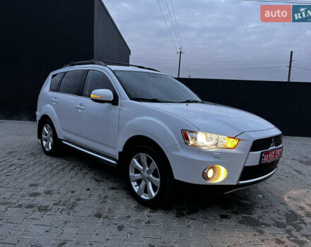 Белый Мицубиси Аутлендер, объемом двигателя 2.3 л и пробегом 161 тыс. км за 11150 $, фото 50 на Automoto.ua