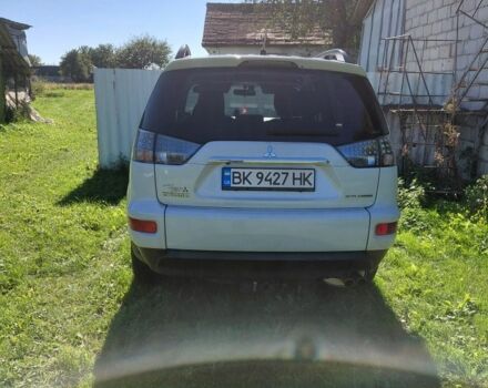 Білий Міцубісі Аутлендер, об'ємом двигуна 2.3 л та пробігом 286 тис. км за 12000 $, фото 7 на Automoto.ua