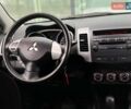 Білий Міцубісі Аутлендер, об'ємом двигуна 2 л та пробігом 248 тис. км за 10490 $, фото 41 на Automoto.ua